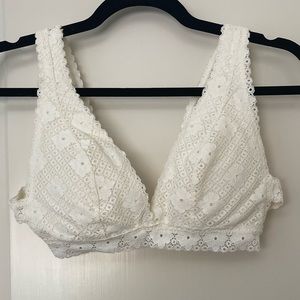 New Aerie Crème Floral Lace Bralette